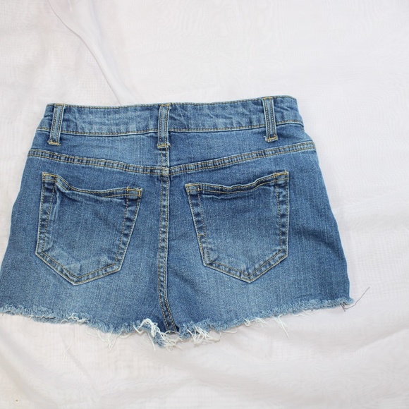 Studded Shorts - Picture 5 of 6